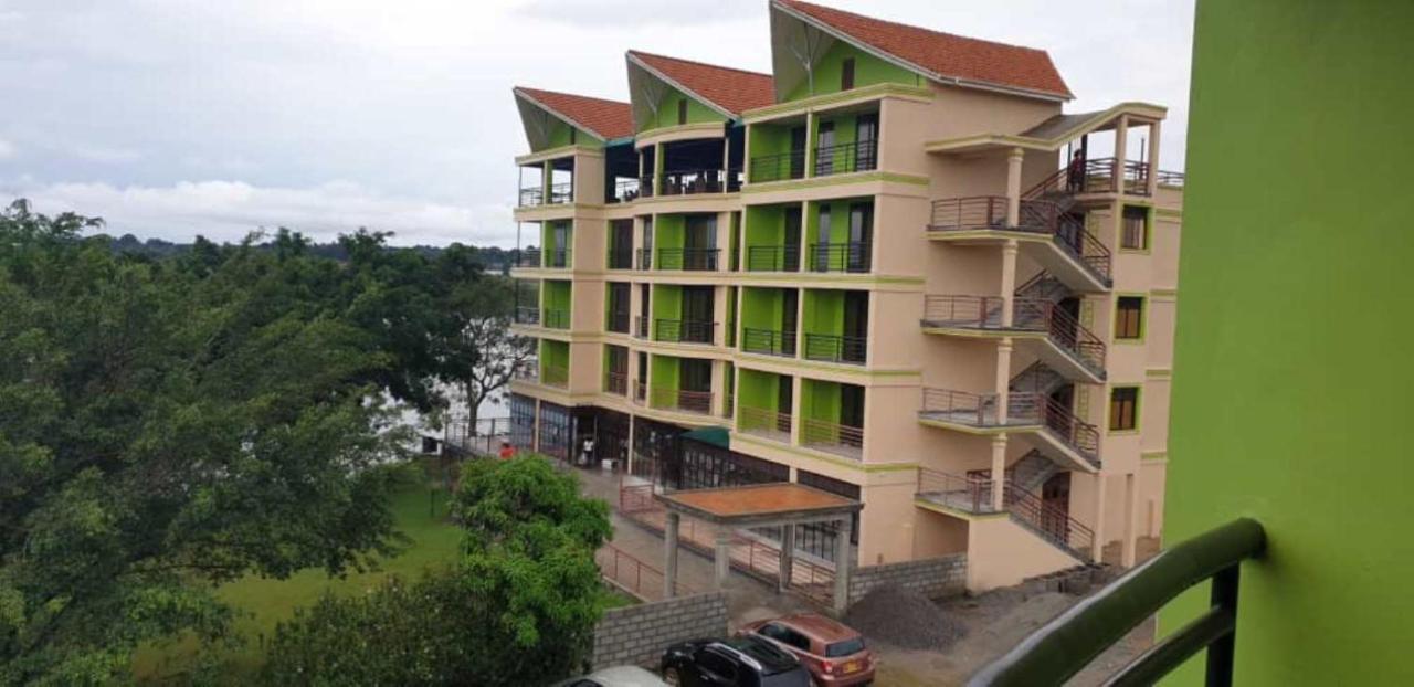 Sky Beach Hotel Wakiso Exterior photo