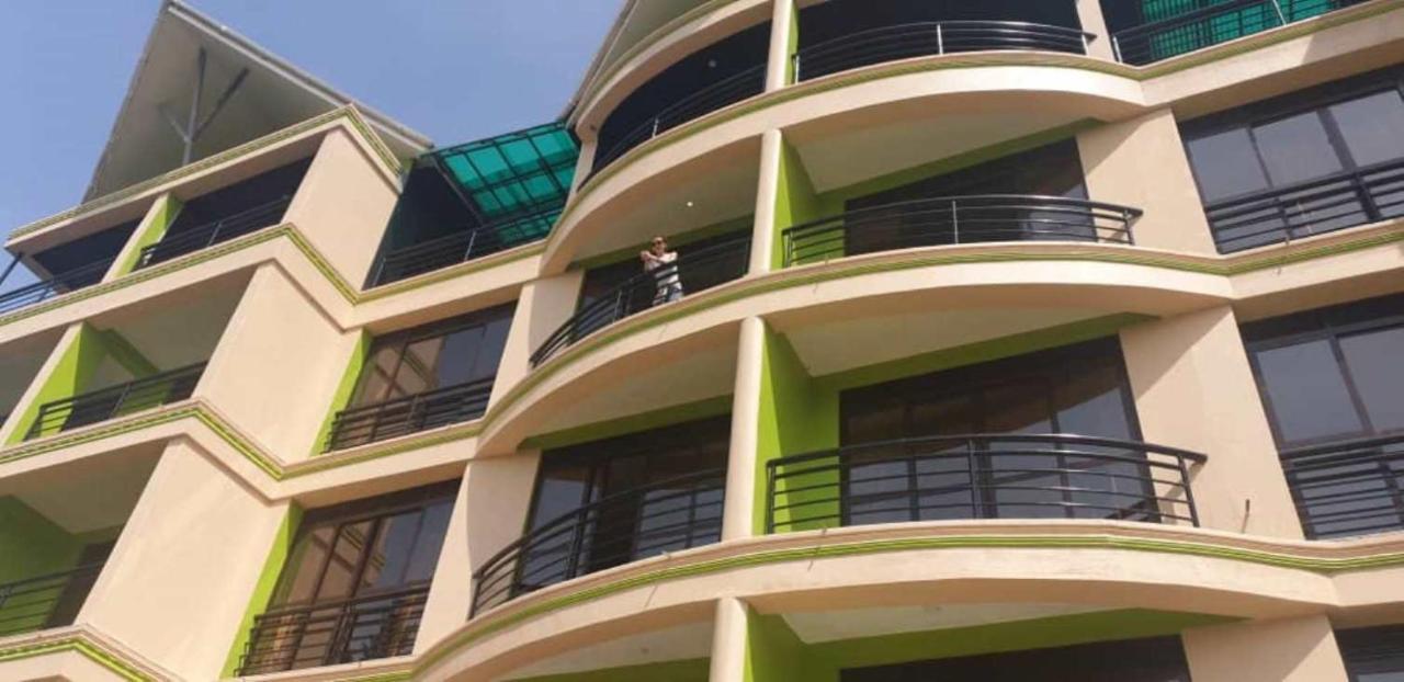 Sky Beach Hotel Wakiso Exterior photo